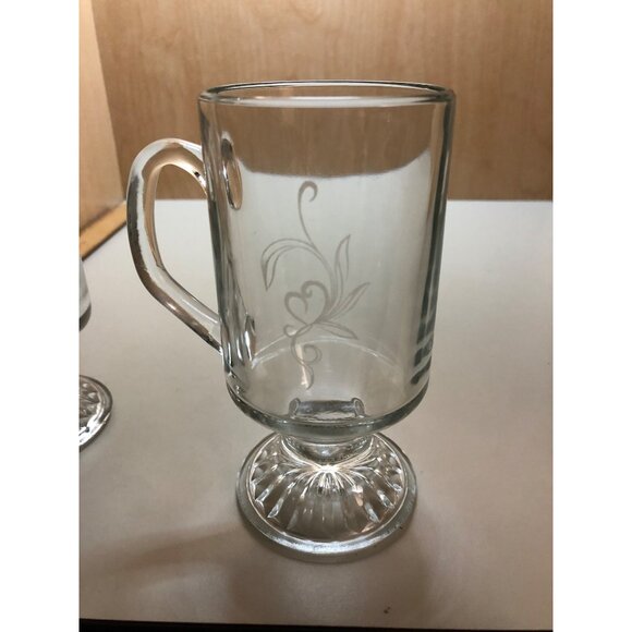 2 Glass Etched Heart Mugs Set - Picture 2 of 6